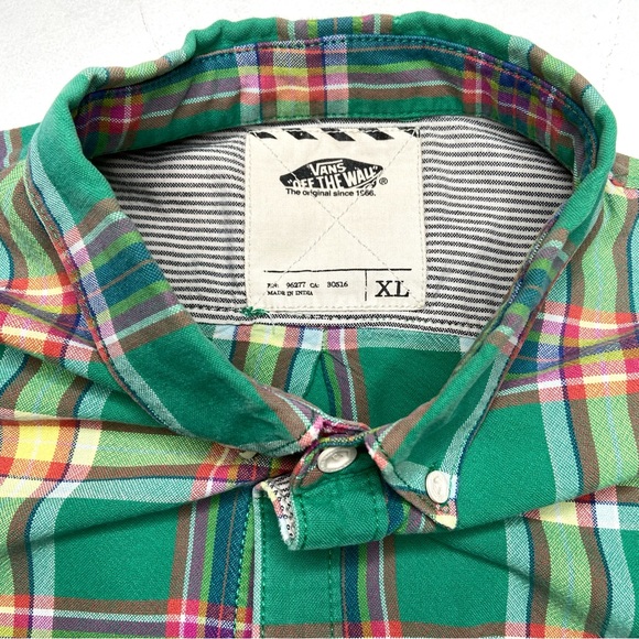 Vans Green Plaid Button Down Long Sleeve Shirt - Picture 2 of 13